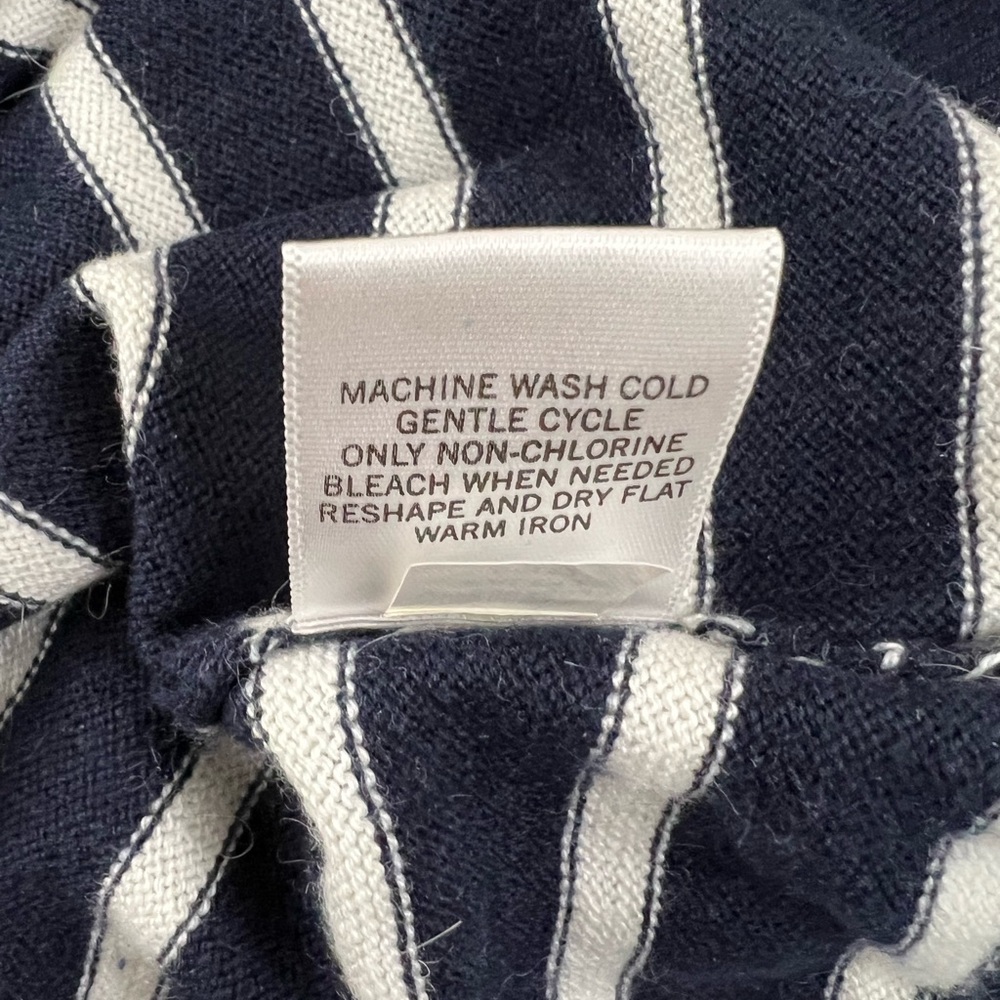 XS Banana Republic Stripped Nautical Sweater Navy/White - Picture 8 of 11